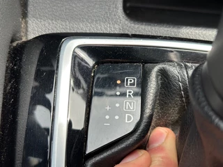Nissan QASHQAI Nissan QASHQAI 1.2 N-Connecta Nieuwe CVT Automaat '' Trekhaak - Infotainmentsystem '' - afbeelding nr 25