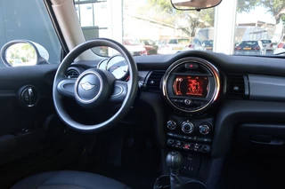 MINI Cooper MINI Cooper 1.5 COOPER, Stoelverwarming, Airco, etc. - afbeelding nr 19