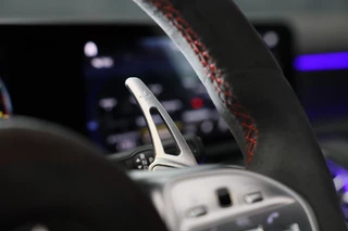 Mercedes-Benz A-Klasse Mercedes-Benz A-klasse 200 AMG 45 Look / Aut / 163 Pk / Navi / Camera / Cruise Control / F1 Flippers / Open Panoramadak / Led / 20 - afbeelding nr 23