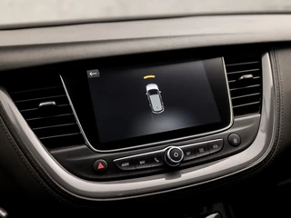 Opel Grandland X Opel Grandland X 1.2 Turbo Business+ (APPLE CARPLAY, GROOT NAVI, STUUR/STOELVERWARMING, LEDER, SPORTSTOELEN, GETINT GLAS, DAB+, LANE ASSIST, NIEUWE APK, NIEUWSTAAT) - afbeelding nr 27