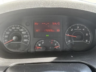 Peugeot Boxer Peugeot Boxer 330 2.2 HDI L2H1 XT*A/C*HAAK*CRUISE*3P* - afbeelding nr 8
