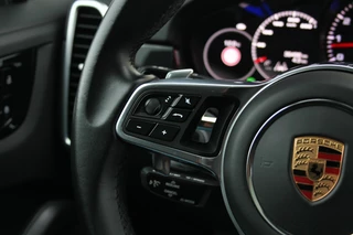 Porsche Cayenne Porsche Cayenne 3.0 BTW | Pano | 22 inch | Bose | Camera | Softclose - afbeelding nr 27