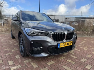 BMW X1 BMW X1 xDrive25e M-sport / Luxe / Led / Sportief - afbeelding nr 15