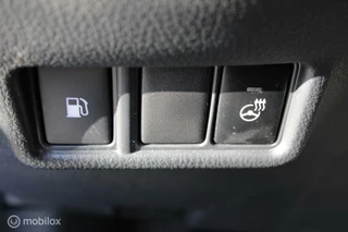 Toyota C-HR Toyota C-HR 1.8 Hybrid Executive Ultimate/Led/Cam/Navi/Tel/ - afbeelding nr 29