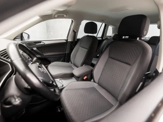 Volkswagen Tiguan 150Pk Automaat (VIRTUAL COCKPIT, APPLE CARPLAY, NAVIGATIE, KEYLESS, STOELVERWARMING, CLIMATE, SPORTSTOELEN, ADAPTIVE CRUISE, LED KOPLAMPEN, PARKEERSENSOREN, NIEUWE APK, NIEUWSTAAT) - afbeelding nr 14
