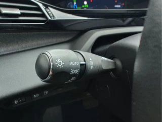 Peugeot 308 Peugeot 308 SW 1.6 PLUG-IN HYBRID 180 ALLURE AUT. Keyless | Adaptive Cruise | Navi - afbeelding nr 28