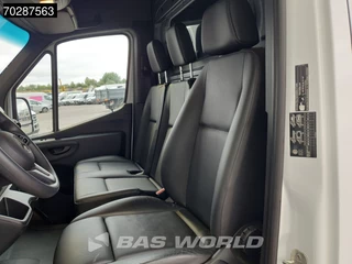 Mercedes-Benz Sprinter Mercedes Sprinter 317 CDI Automaat 170PK L3H2 Airco Camera Parkeersensoren MBUX CarPlay Euro6 L3 16m3 Airco - afbeelding nr 12