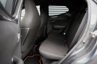 Toyota Aygo Toyota Aygo 1.0 VVT-i x-JBL 72 PK | Camera | Automaat | Carplay | 15'Inch | - afbeelding nr 16