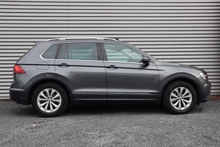 Volkswagen Tiguan Volkswagen Tiguan 1.5 TSI Pano / Trekhaak / Massage Stoel / LED / Stoelverwarming / Camera / - afbeelding nr 8