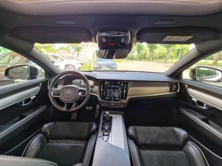 Volvo V90 Volvo V90 2.0 B4 208PK R-Design|21-inch|harman kardon|Pano|Black-pakket|63.467KM|Mild-hybride| - afbeelding nr 3