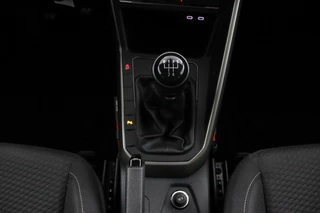 Volkswagen Polo Volkswagen Polo 1.0 TSI Business R-Line | Carplay | DAB | Adapt. Cruise - afbeelding nr 28