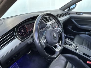 Volkswagen Passat Volkswagen Passat Variant 1.4 TSI ACT Highline Business R 20