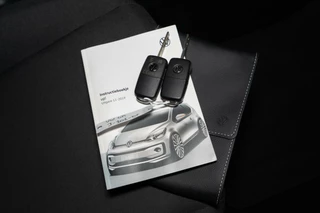 Volkswagen up! Volkswagen Up! 1.0 BMT move up! 5drs | NL | Airco | Rijklaar - afbeelding nr 25