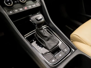 Škoda Kodiaq Škoda Kodiaq 1.4 TSI ACT Sport 150Pk Automaat (PANORAMADAK, APPLE CARPLAY, GROOT NAVI, 360 CAMERA, MEMORY SEATS, LEDER, STOELVERWARMING, GETINT GLAS, ELEK ACHTERKLEP, NIEUWE APK, NIEUWSTAAT) - afbeelding nr 12
