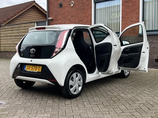 Toyota Aygo | NAVIGATIE | AIRCO | - afbeelding nr 7