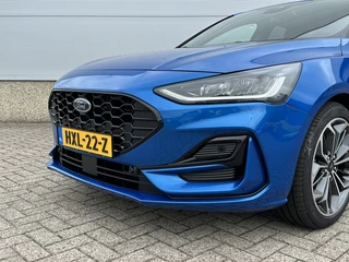 Ford Focus Ford Focus 1.0 EBH ST Line X 155PK AUTOMAAT! TREKHAAK! WINTERPACK! 18INCH! - afbeelding nr 6