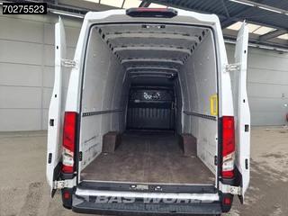 Iveco Daily Iveco Daily 35S16 Automaat L3H2 Camera Airco Parkeersensoren L4H2 16m3 Airco - afbeelding nr 6