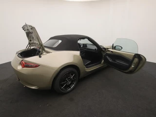 Mazda MX-5 Mazda MX-5 Roadster 1.5 SkyActiv-G Homura met Driver Assistance pakket en RECARO-sportstoelen : dealer onderhouden - afbeelding nr 18