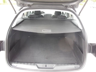 Peugeot 308 Peugeot 308 SW 1.2 PureTech Blue Lease Allure Staat in Hoogeveen - afbeelding nr 8