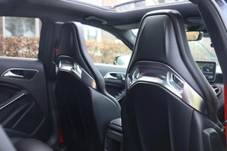 Mercedes-Benz A-Klasse Mercedes A-klasse AMG 45 4MATIC 381 PK Schaalstoelen|Memory|Pano|H&K|Camera|Dealeronderhouden|NL auto|Handcrafted - afbeelding nr 74