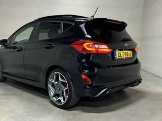 Ford Fiesta Ford Fiesta 1.5 EcoBoost ST-3 Performance Pano Recaro B&O CarPlay - afbeelding nr 55