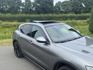 Alfa Romeo Stelvio Alfa Romeo Stelvio 2.0t Q4 Veloce 280pk, pano, 20 inch! - afbeelding nr 19