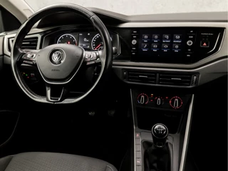 Volkswagen Polo Volkswagen Polo 1.0 TSI Sportline (APPLE CARPLAY, GETINT GLAS, PARKEERSENSOREN, SPORTSTOELEN, ADAPTIVE CRUISE, LED ACHTERLICHTEN, NIEUWE APK, NIEUWSTAAT) - afbeelding nr 7