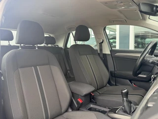 Volkswagen T-Roc Volkswagen T-Roc 1.0 TSI Style | Adaptive Cruise Control | Climate Control | Navi | PDC | Trekhaak | Apple Carplay/Android Auto | - afbeelding nr 29