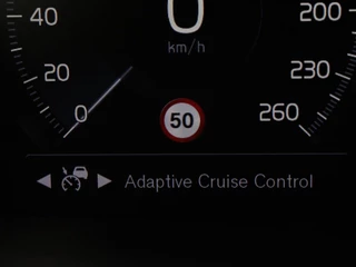 Volvo V60 Volvo V60 2.0 T8 Recharge AWD Inscription | Panoramadak | Bowers & Wilkins | Head-Up | Massage | Ventilatie | Trekhaak | 360 Camera | Leder | Carplay | Achterbankverwarming | Navigatie | PHEV - afbeelding nr 28
