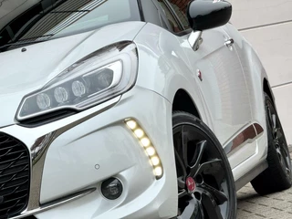 Citroën DS3 Ds 3 1.2 VTi Performance Line/ Navi/ Carplay/ Camera/ LED - afbeelding nr 17