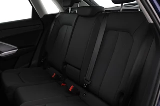 Audi Q3 Audi Q3 35 TFSI Advanced edition Airco, Apple carplay, Achterruitrij camera. - afbeelding nr 16