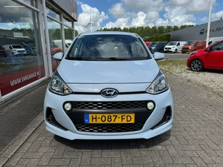 Hyundai i10 Hyundai i10 1.0i Comfort 1e EIG, 43 dkm Cruise, airco. - afbeelding nr 2