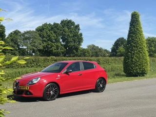 Alfa Romeo Giulietta Alfa Romeo Giulietta 1.750 TBI QV, 240pk, kuipstoelen!! - afbeelding nr 9