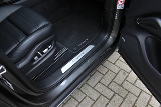 Porsche Cayenne Porsche Cayenne 3.0 BTW | Pano | 22 inch | Bose | Camera | Softclose - afbeelding nr 32