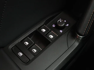 CUPRA Leon Cupra Leon 1.4 e-Hybrid | Carplay | Camera |  Stoel & Stuurverwarming | Adaptive Cruise | Full LED | Navigatie | DAB+ | LMV 18 inch - afbeelding nr 8
