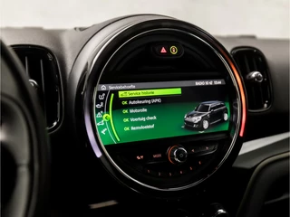 MINI Countryman 192Pk Automaat (GROOT NAVI, CLIMATE, LEDER, STOELVERWARMING, SPORTSTOELEN, LED KOPLAMPEN, ZWART HEMEL, CRUISE, NIEUWE APK, NIEUWSTAAT) - afbeelding nr 26
