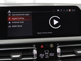 BMW 3 Serie BMW 3-serie 330e eDrive Edition | Trekhaak | Leder |  Stoelverwarming | Carplay | Live Cockpit | Full LED | DAB | Climate control | Parkeerhulp - afbeelding nr 19
