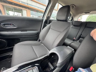 Honda HR-V Honda HR-V 1.5 i-VTEC Elegance Hoge instap , naviagtie , Bluetooth , trekhaak , Electr Ramen , Deur vergrendeling met Afstand - afbeelding nr 12
