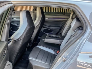 Volkswagen Golf Volkswagen Golf GTE 245PK Automaat Hybride | PANORAMADAK | LEDER | STOELVENTILATIE | MEMORY | HEAD-UP | STOELVERWARMING | IQ LIGHT | - afbeelding nr 94