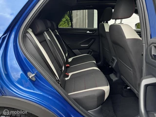 Volkswagen T-Roc Volkswagen T-Roc 1.5 TSI DSG Sport|PANO|NAP! Vol optie's. - afbeelding nr 19