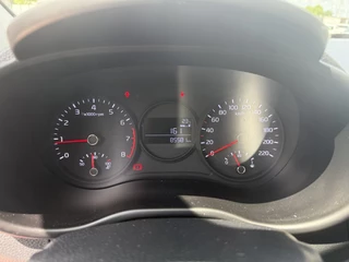 Kia Picanto Kia Picanto 1.0 MPi ComfortPlusLine TREKHAAK - CAMERA - APPLE CARPLAY / ANDR - afbeelding nr 10