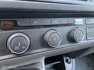 Volkswagen Crafter Volkswagen Crafter Bestel  35 2.0 TDI L3H2 Highline 47.DKM AIRCO CRUISE CAR PLAY PDC TREKHAAK - afbeelding nr 7