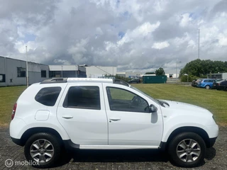 Dacia Duster Dacia Duster 1.2 TCe 4x4 Série Limitée Stepway / APK / Airco / Cruise / PDC / Trekhaak / - afbeelding nr 2