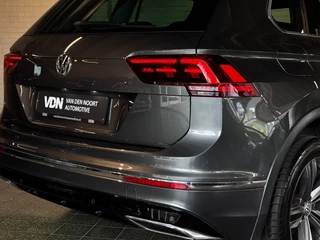 Volkswagen Tiguan Volkswagen Tiguan 2.0 TSI 4Motion Highline Business R 220pk Pano Virtual Alcantara 19 inch - afbeelding nr 9
