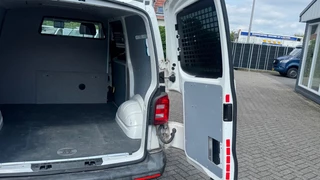Volkswagen Transporter Volkswagen Transporter 2.0 TDI 75KW 102PK EURO 6 AIRCO/ CRUISE CONTROL/ ORIGINEEL AUDIO/ 100% DEALERONDERHOUDEN - afbeelding nr 13