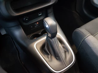 Citroën C3 Citroën C3 110PK Shine Automaat | Camera | Climate | Navi - afbeelding nr 25