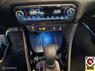 Toyota Yaris Toyota Yaris 1.5 Hybride Style Edition (Top Grade) stuur-stoelverwarming 10 Jaar fabrieksgarantie - afbeelding nr 13