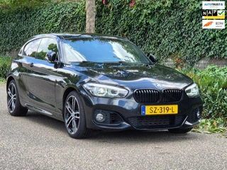 BMW 1 Serie M Sport CarPlay Adaptieve LED Keyless Harman Kardon NAP Rijklaar Executive Coupé