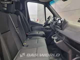 Mercedes-Benz Sprinter Mercedes Sprinter 319 CDI Automaat L2H2 model 2025 Camera MBUX LED Airco Cruise Airco Cruise control - afbeelding nr 12