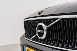 Volvo XC40 Volvo XC40 T3 Geartronic Momentum Pro, Park Assist Line - afbeelding nr 20